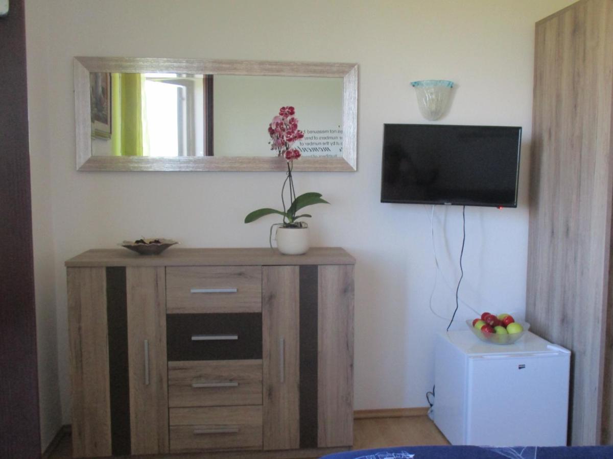 Sobe Bukaleta Loznati Bed & Breakfast Ngoại thất bức ảnh