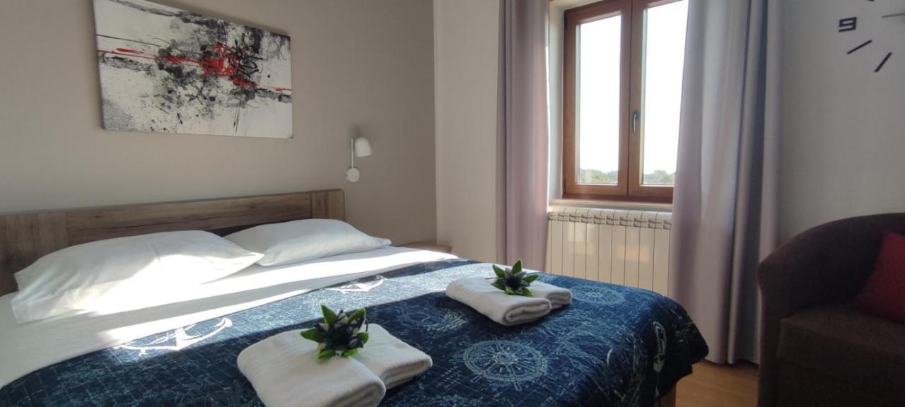 Sobe Bukaleta Loznati Bed & Breakfast Ngoại thất bức ảnh